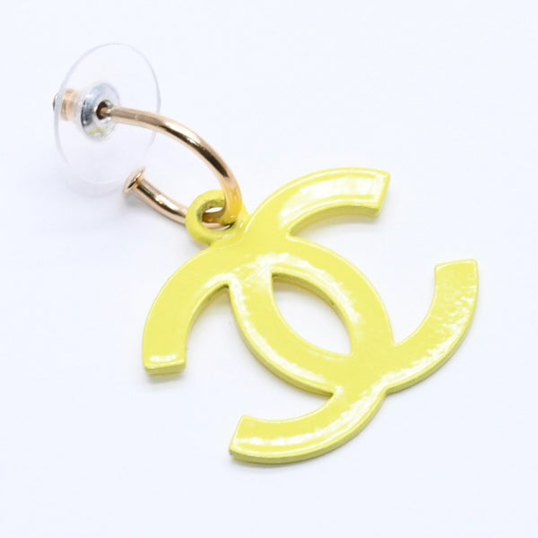 極美品 CHANEL シャネル ココマーク ピアス イヤリング イエロー 黄色 ゴールド金具 03S刻印 重量約5.94g 中古 4a004555