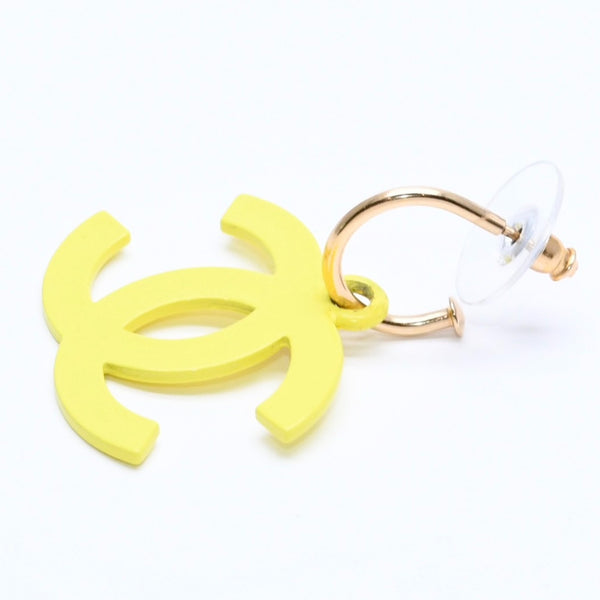 極美品 CHANEL シャネル ココマーク ピアス イヤリング イエロー 黄色 ゴールド金具 03S刻印 重量約5.94g 中古 4a004555