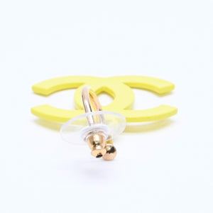 極美品 CHANEL シャネル ココマーク ピアス イヤリング イエロー 黄色 ゴールド金具 03S刻印 重量約5.94g 中古 4a004555
