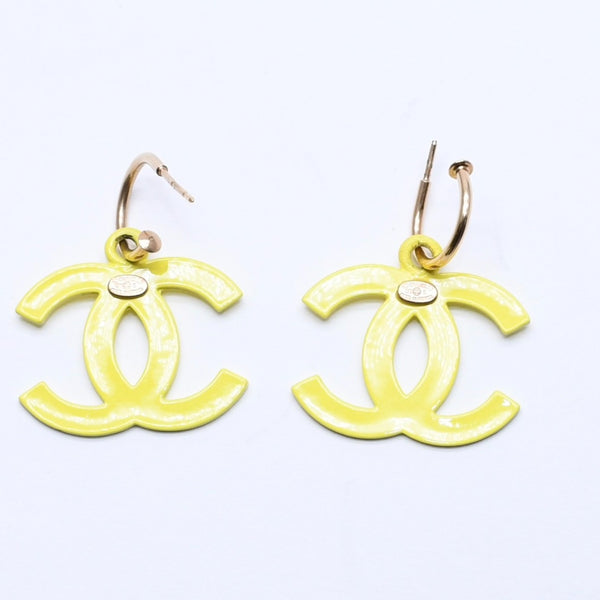 極美品 CHANEL シャネル ココマーク ピアス イヤリング イエロー 黄色 ゴールド金具 03S刻印 重量約5.94g 中古 4a004555