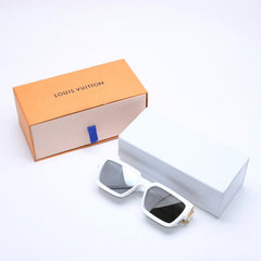 LOUIS VUITTON ルイヴィトン サングラス 1.1 ミリオネア アイウェア Z1166E 9F1 サイズ58□17 145 ホワイト 美品 中古 4a004827