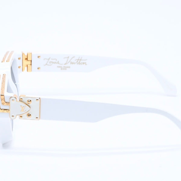 LOUIS VUITTON ルイヴィトン サングラス 1.1 ミリオネア アイウェア Z1166E 9F1 サイズ58□17 145 ホワイト 美品 中古 4a004827