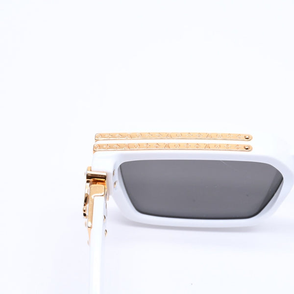 LOUIS VUITTON ルイヴィトン サングラス 1.1 ミリオネア アイウェア Z1166E 9F1 サイズ58□17 145 ホワイト 美品 中古 4a004827