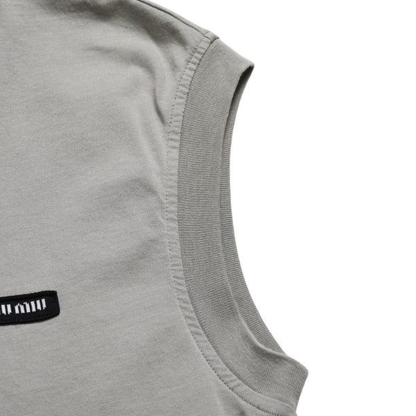 極美品 MIU MIU ミュウミュウ ノースリーブ ジャージ Tシャツ MJE15 ワッペンロゴ カットソー フレンチスリーブ カーキ レディース XSサイズ 中古 4a004811