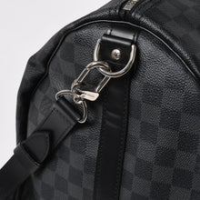 Load image into Gallery viewer, 極美品 ルイヴィトン LOUIS VUITTON キーポル バンドリエール 55 ボストンバッグ ダミエ グラフィット ブラック N41413 中古 4a005353