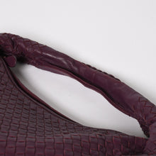Load image into Gallery viewer, 極美品 BOTTEGA VENETA ボッテガヴェネタ イントレチャート ワンショルダーバッグ ワインレッド パープル 中古 4a005417