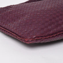 Load image into Gallery viewer, 極美品 BOTTEGA VENETA ボッテガヴェネタ イントレチャート ワンショルダーバッグ ワインレッド パープル 中古 4a005417