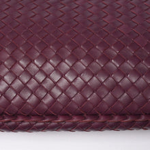 Load image into Gallery viewer, 極美品 BOTTEGA VENETA ボッテガヴェネタ イントレチャート ワンショルダーバッグ ワインレッド パープル 中古 4a005417