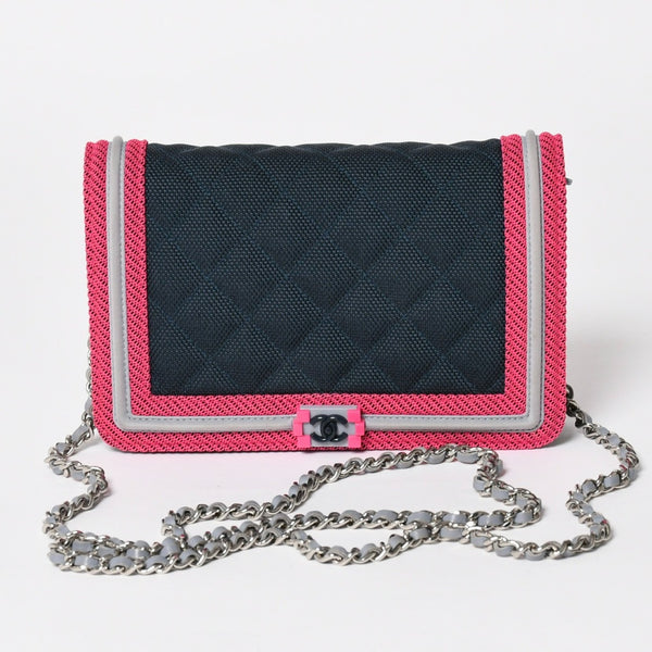 極美品 CHANEL シャネル BOY CHANEL ボーイシャネル チェーンショルダーウォレット A80287 22番台 ココマーク マルチカラー 中古 4a004804