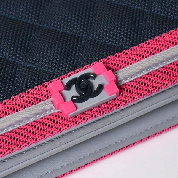 極美品 CHANEL シャネル BOY CHANEL ボーイシャネル チェーンショルダーウォレット A80287 22番台 ココマーク マルチカラー 中古 4a004804