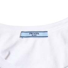 Load image into Gallery viewer, 新品未使用 PRADA プラダ クロップド タンクトップ 39546C サイズ36 トライアングルロゴ プレート ホワイト 中古 4a003724