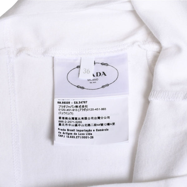 新品未使用 PRADA プラダ クロップド タンクトップ 39546C サイズ36 トライアングルロゴ プレート ホワイト 中古 4a003724