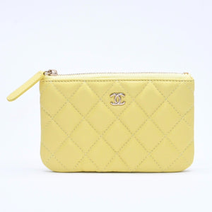 極美品 CHANEL シャネル ポーチ Coco Mark ココマーク イエロー ゴールド金具 23番台 ラムスキン 中古 4a004975