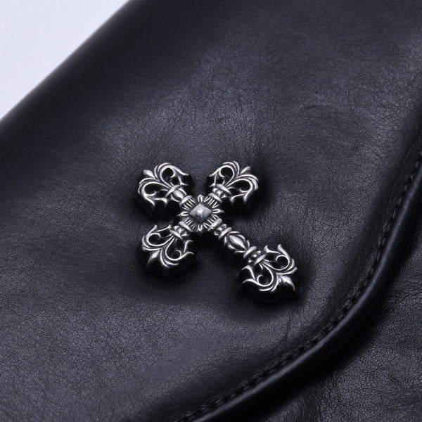極美品 CHROME HEARTS クロムハーツ クラッチバッグ ダガー スモール フィリグリークロス装飾 ブラック レザー シルバー925 中古 4a004932