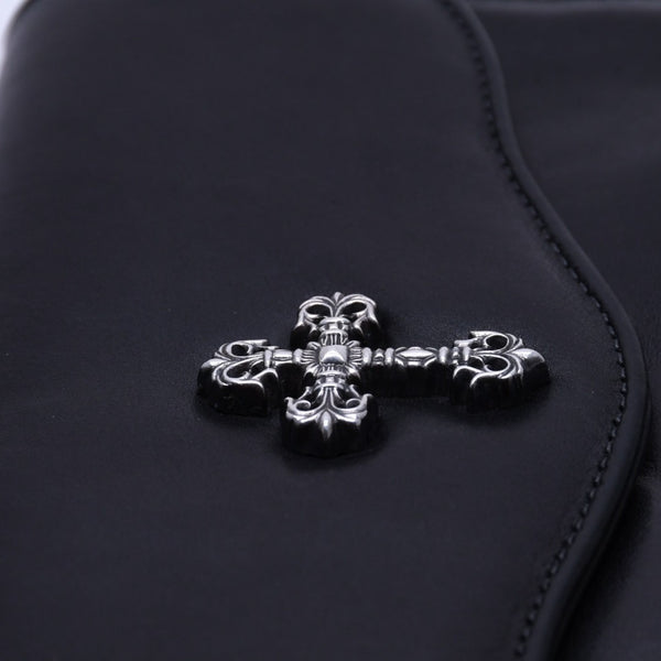 極美品 CHROME HEARTS クロムハーツ クラッチバッグ ダガー スモール フィリグリークロス装飾 ブラック レザー シルバー925 中古 4a004932