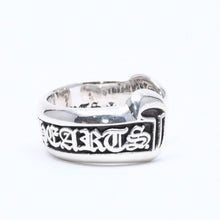 画像をギャラリービューアに読み込む, 極美品 CHROME HEARTS クロムハーツ SM SCROLL LABEL スクロールラベルリング スモール 重量約7.86g サイズ8号 シルバー925 中古 4a004826