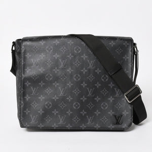 極美品 LOUIS VUITTON ルイヴィトン ディストリクトMM モノグラムエクリプス M44001 ショルダーバッグ ブラック 中古 4a004841
