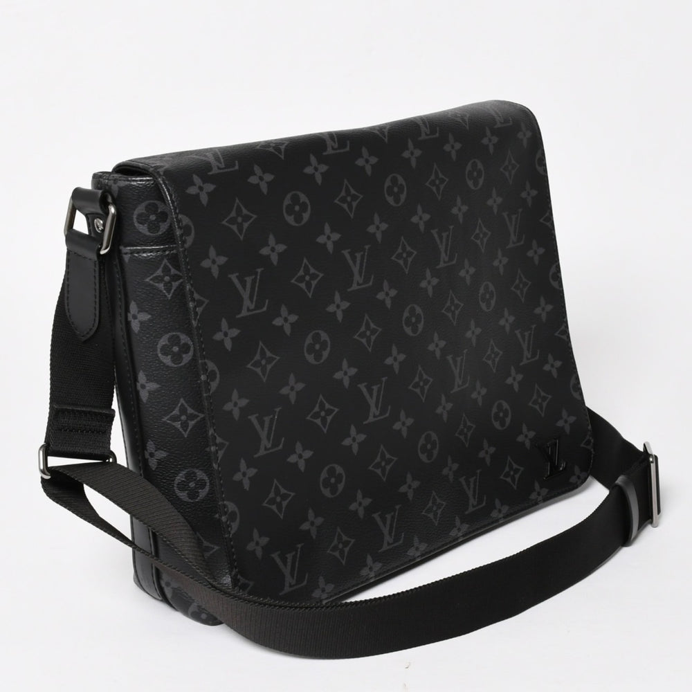 極美品 LOUIS VUITTON ルイヴィトン ディストリクトMM モノグラムエクリプス M44001 ショルダーバッグ ブラック 中古 4a004841