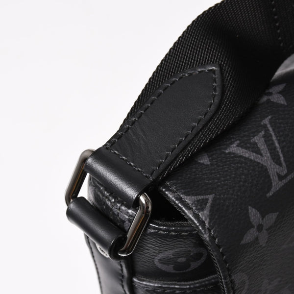 極美品 LOUIS VUITTON ルイヴィトン ディストリクトMM モノグラムエクリプス M44001 ショルダーバッグ ブラック 中古 4a004841