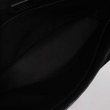Load image into Gallery viewer, 極美品 LOUIS VUITTON ルイヴィトン ディストリクトMM モノグラムエクリプス M44001 ショルダーバッグ ブラック 中古 4a004841