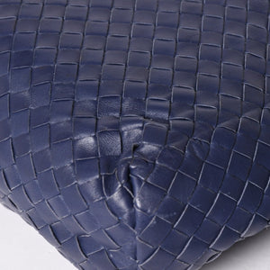 極美品 BOTTEGA VENETA ボッテガヴェネタ ショルダーバッグ イントレチャート 163971 VQ131 4223 ブルー マッドシルバー金具 中古 4a004832