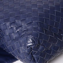画像をギャラリービューアに読み込む, 極美品 BOTTEGA VENETA ボッテガヴェネタ ショルダーバッグ イントレチャート 163971 VQ131 4223 ブルー マッドシルバー金具 中古 4a004832