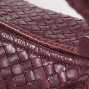 BOTTEGA VENETA ボッテガヴェネタ イントレチャート ホーボー ワンショルダーバッグ バーガンディ ワインレッド 美品 中古 4a004836