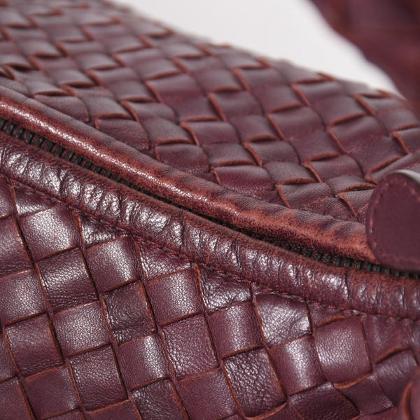 BOTTEGA VENETA ボッテガヴェネタ イントレチャート ホーボー ワンショルダーバッグ バーガンディ ワインレッド 美品 中古 4a004836