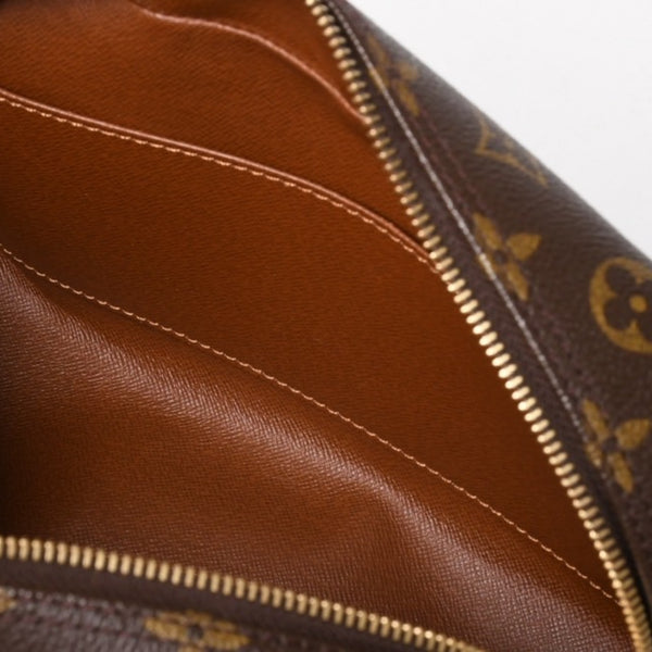 極美品 LOUIS VUITTON ルイヴィトン ドップ・キット モノグラム キャンバス ハンドバッグ トラベルポーチ 中古 4a005045
