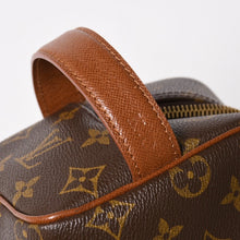 画像をギャラリービューアに読み込む, 極美品 LOUIS VUITTON ルイヴィトン ドップ・キット モノグラム キャンバス ハンドバッグ トラベルポーチ 中古 4a005045