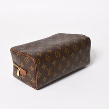 画像をギャラリービューアに読み込む, 極美品 LOUIS VUITTON ルイヴィトン ドップ・キット モノグラム キャンバス ハンドバッグ トラベルポーチ 中古 4a005045