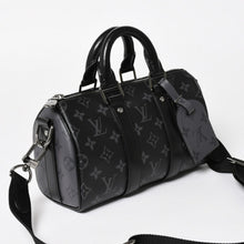 Load image into Gallery viewer, 新品同様 LOUIS VUITTON ルイヴィトン キーポル バンドリエール25 ショルダーバッグ ハンドバッグ モノグラムリバース M46271 中古 4a004847