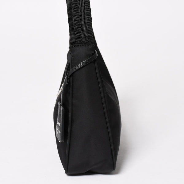 極美品 PRADA プラダ ホーボー ワンショルダーバッグ MV515 トライアングルロゴプレート ナイロン ブラック 中古 4a004858