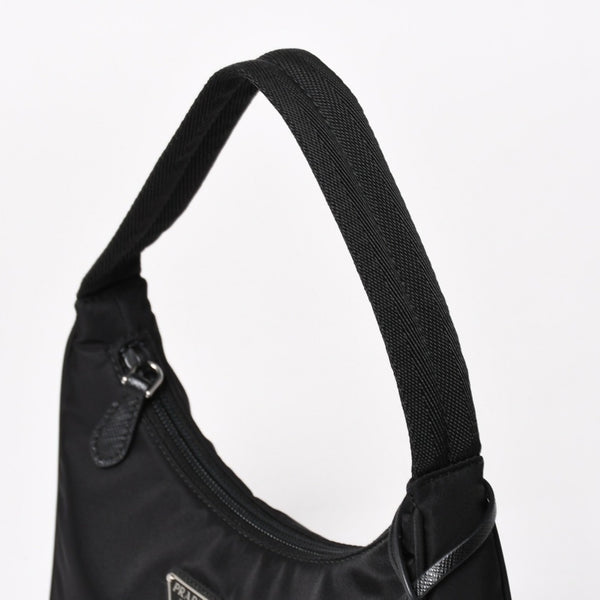 極美品 PRADA プラダ ホーボー ワンショルダーバッグ MV515 トライアングルロゴプレート ナイロン ブラック 中古 4a004858