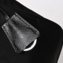 Load image into Gallery viewer, 極美品 PRADA プラダ ホーボー ワンショルダーバッグ MV515 トライアングルロゴプレート ナイロン ブラック 中古 4a004858