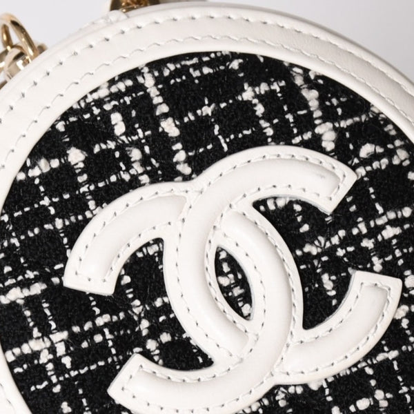 Like new CHANEL round chain pouch here mark random number black white tweed leather silver hardware used 4a004469