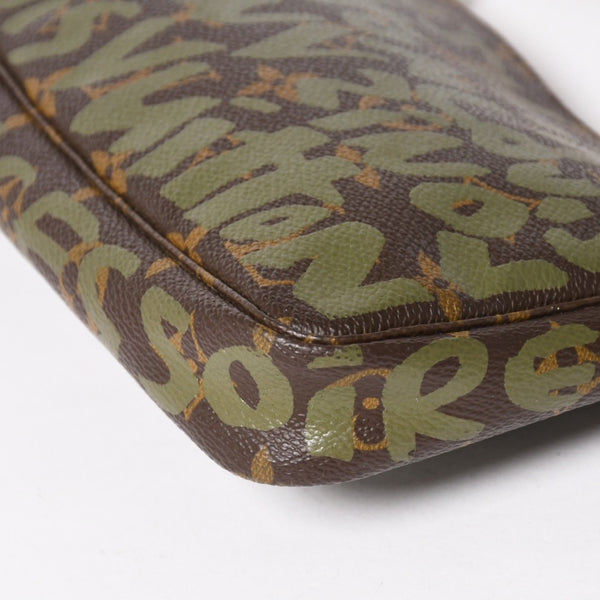 極美品 LOUIS VUITTON ルイヴィトン ポシェットアクセソワールモノグラムグラフィティ M92191 ハンドバッグ カーキ 中古 4a004856