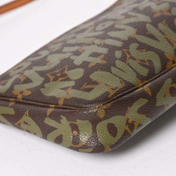 極美品 LOUIS VUITTON ルイヴィトン ポシェットアクセソワールモノグラムグラフィティ M92191 ハンドバッグ カーキ 中古 4a004856