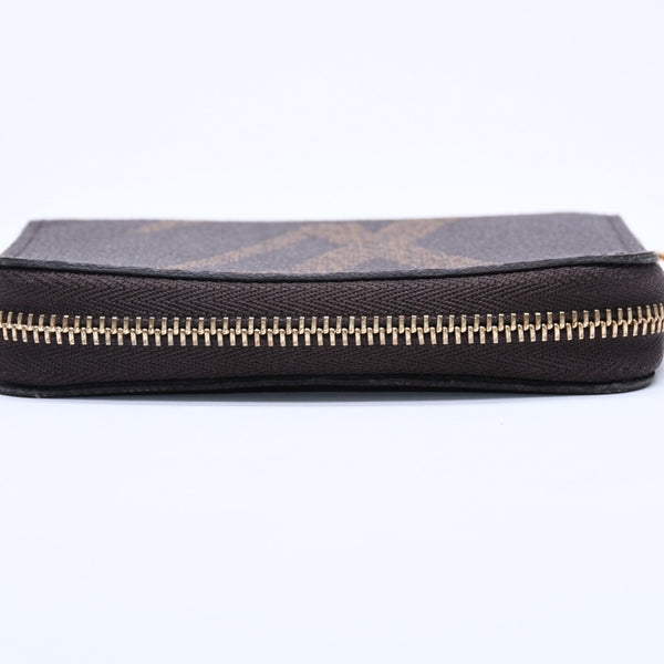 極美品 LOUIS VUITTON ルイヴィトン M69354 ジッピーコインパース モノグラム・ジャイアント コインケース 小銭入れ ブラウン 中古 4a005086