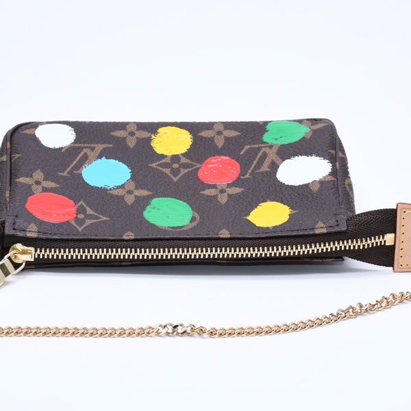 新品同様品 LOUIS VUITTON ルイヴィトン 草間 彌生 ミニ・ポシェット・アクセソワール M81866 ポーチ ブラウン マルチカラー 中古 4a005011