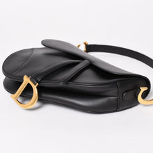 Load image into Gallery viewer, 極美品 Christian Dior クリスチャンディオール SADDLE BAG サドルバッグ ワンショルダーバッグ M0455CBAA スムースカーフスキン 中古 4a004853