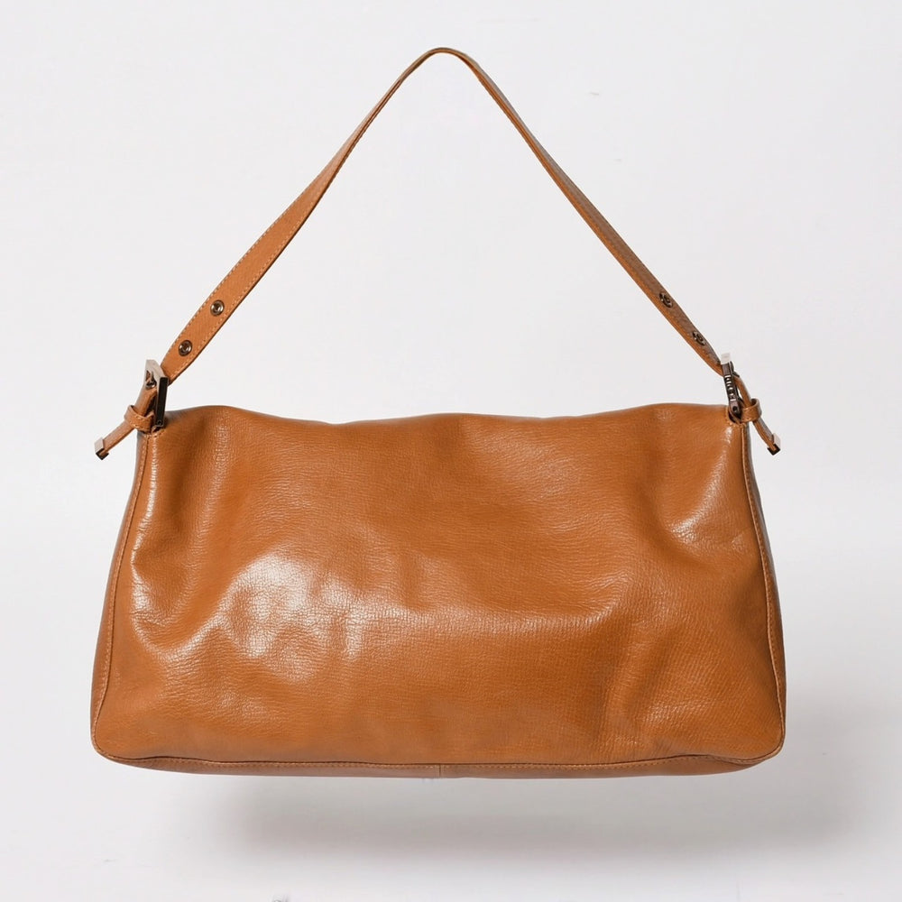 FENDI フェンディ ワンショルダーバッグ マンマバケット キャラメルブラウン シルバー金具 本革 8BR030 美品 中古 4a004861