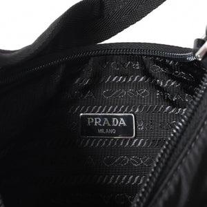 極美品 PRADA プラダ ホーボー ワンショルダーバッグ MV515 トライアングルロゴプレート ナイロン ブラック 中古 4a004858