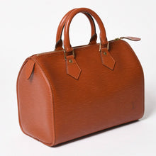 Load image into Gallery viewer, 極美品 LOUIS VUITTON ルイヴィトン エピ スピーディ25 ハンドバッグ ブラウン ゴールド金具 M43013 中古 4a004848