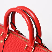 Load image into Gallery viewer, LOUIS VUITTON ルイヴィトン スピーディ25 ハンドバッグ M43017 エピ レザー レッド ゴールド金具 美品 中古 4a004957