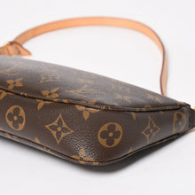 Load image into Gallery viewer, 極美品 LOUIS VUITTON ルイヴィトン モノグラム ポシェット アクセソワール アクセサリーポーチ ハンドバッグ ショルダーバッグ M51980 中古 4a004872