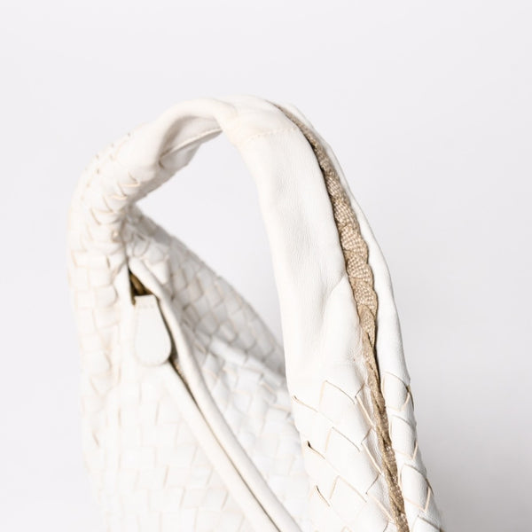 極美品 BOTTEGA VENETA ボッテガヴェネタ ホーボー ハンドバッグ ショルダーバッグ イントレチャート ホワイト アイボリー 中古 4a004834
