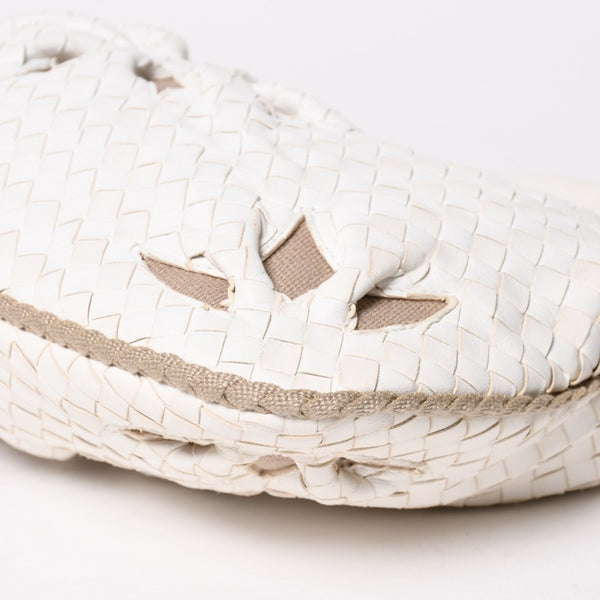 極美品 BOTTEGA VENETA ボッテガヴェネタ ホーボー ハンドバッグ ショルダーバッグ イントレチャート ホワイト アイボリー 中古 4a004834