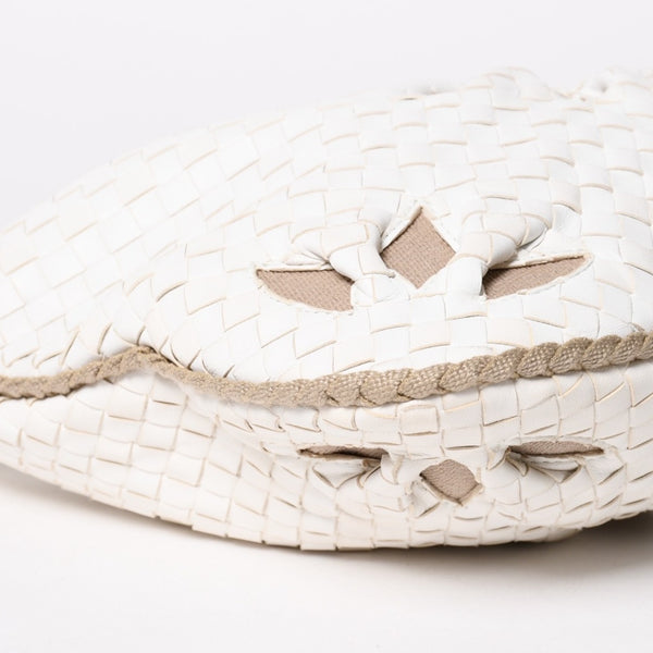 極美品 BOTTEGA VENETA ボッテガヴェネタ ホーボー ハンドバッグ ショルダーバッグ イントレチャート ホワイト アイボリー 中古 4a004834