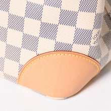 Load image into Gallery viewer, 極美品 LOUIS VUITTON ルイヴィトン ハンドバッグ N51207 ハムステッドPM ホワイト ダミエアズール中古 4a004881